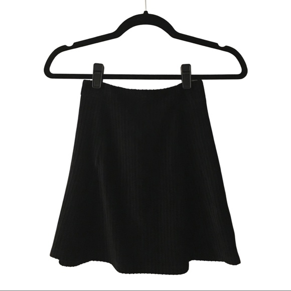Circle Zip Front Ribbed Corduroy Mini Skater Skirt - Picture 2 of 4